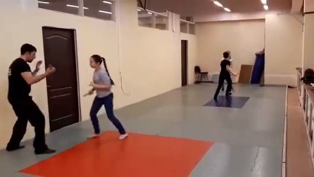 Детский ножевой бой!! смотреть онлайн