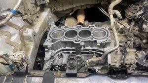 Киа спортейдж G4NA. Застучал и катализатор начал крошиться. Ремонт двс за неделю.