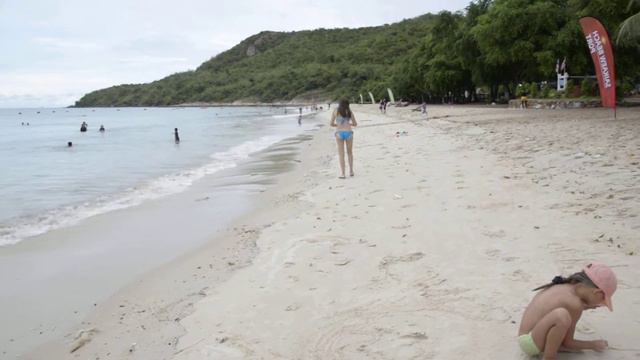 Таиланд в сентябре.Паттайя. Военный пляж. Pattaya.  Military beach.