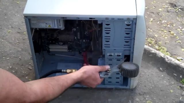 Самый пыльный комп :-) смотреть онлайн