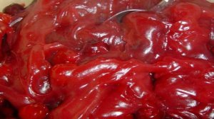 Открытый вишневый пирог