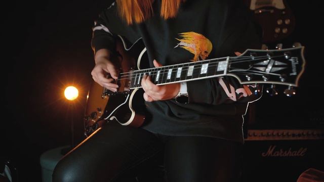 Semi-hollow or solid body? Gibson Midtown Custom SHOWCASE смотреть онлайн