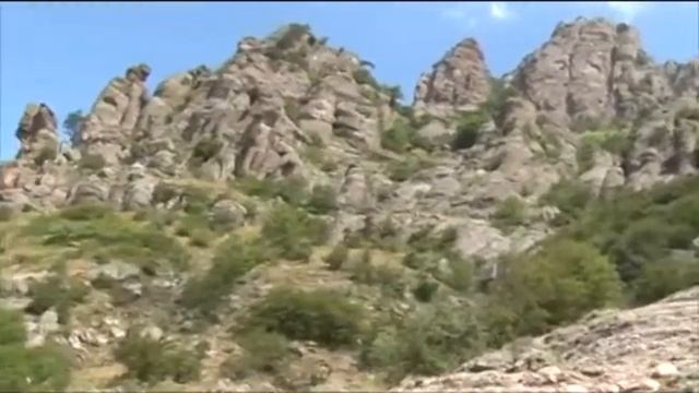 «Каменная сказка» на коне через «Долину Привидений» смотреть онлайн