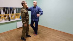 Захват в рукопашном бою
