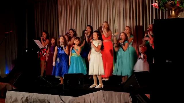 Группа Конфетти - Новый год bk.mirtmail.ru