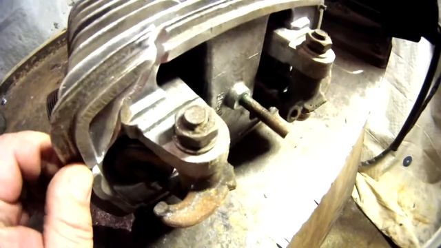 КАК ОТРЕМОНТИРОВАТЬ ГОЛОВКУ ЦИЛИНДРА МОТОЦИКЛА МТ-10. HOW TO REPAIR A MT-10 MOTORCYCLE CYLINDER HEA смотреть онлайн