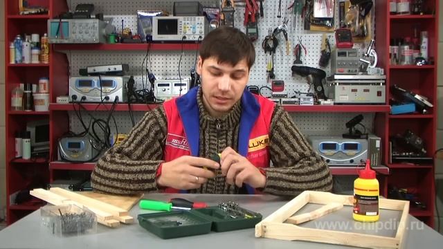 Реверсивная отвертка для домашнего мастера