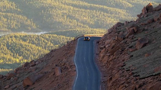 SuperVan 4.2 | Pikes Peak International Hill Climb | Ford Performance смотреть онлайн