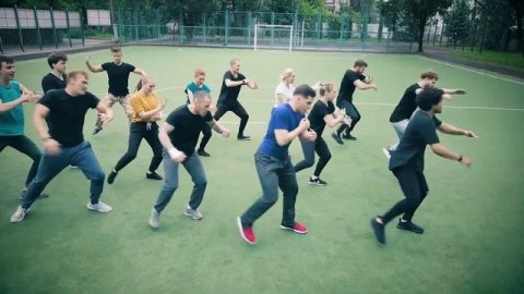 ХАКА по- русски. Ха-РУ!