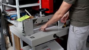 Гильотина/резак Ideal 4705/4700 (замена ножа, настройка)