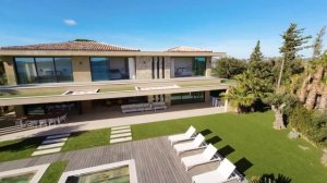 Exclusivité : Villa contemporaine vue mer - Sainte Maxime