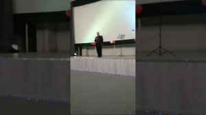 Юрий Антонов - На улице Каштановой