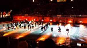 Спасская башня 2015. Волынщики играют "Катюшу".