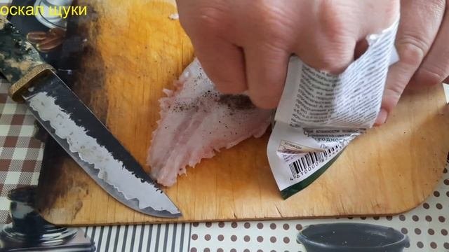 Как быстро разделать камбалу  Наивкуснейшая жаренная камбала с заправкой
