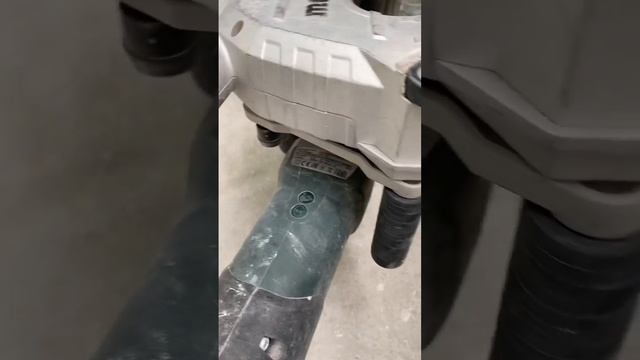 Штроборез metabo ? #электромонтажныеработы #штробление смотреть онлайн