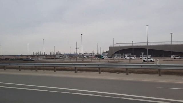 Въезд в Краснодар со стороны Аэропорта. ТЦ OZ Mall Краснодар смотреть онлайн