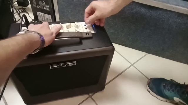 VOX VX50 AG комбо усилитель для акустической гитары. Проверка в Музторге