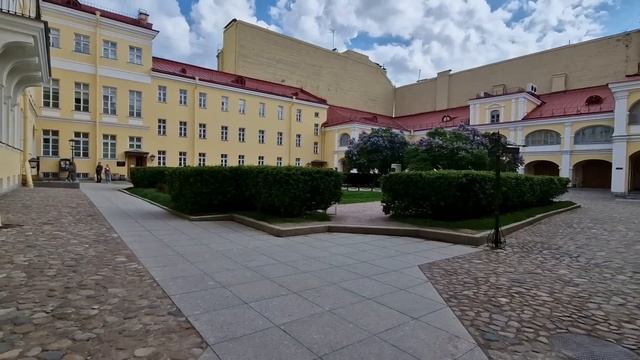 125. Питер / Навещала Морриса / Пушкин / Иранская музыка смотреть онлайн