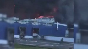 Пожар в Бийске горит птицефабрика "Алтайский бройлер"