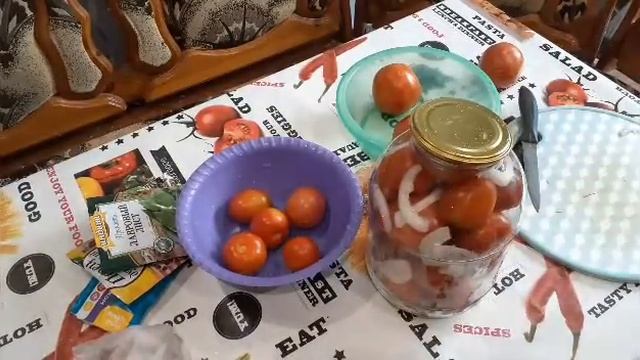 ?Оболденные помидоры на зиму! Простой рецепт без заморочек! Очень вкусный рассол)?