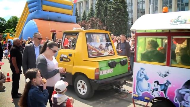 Грандиозный детский праздник в Кишиневе к Международному дню детей! смотреть онлайн