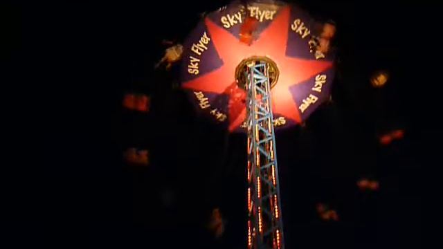 самая высокая качеля в мире-сарказм!!! смотреть онлайн