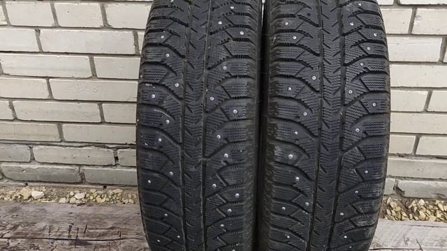 Bridgestone Ice Cruiser 7000S 185/60 R15 84T