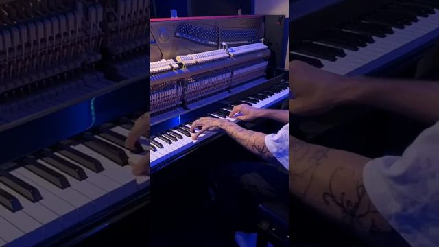 eminem piano cover смотреть онлайн