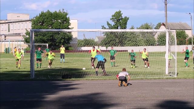 Реализованный пенальти в ворота "Атланта" смотреть онлайн