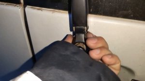 Замена крышки колпачка задних дворников Mercedes Vito 638 двери распашонка