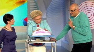 Повод выпить, чтобы стало легче. От чего помогает ...ь. Жить здорово! Фрагмент выпуска от 03.08.2015