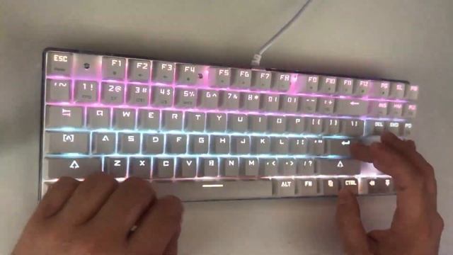 НЕОБЫЧНАЯ ПРОЗРАЧНАЯ RGB TKL КЛАВИАТУРА / MOTOSPEED K87S / ОБЗОР/ ВПЕЧАТЛЕНИЯ смотреть онлайн