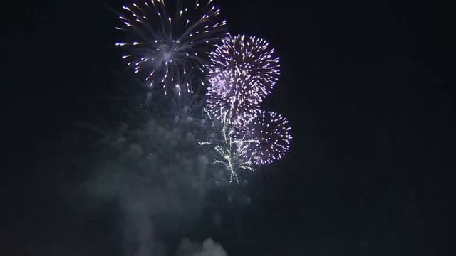 Салют на День города 2022 в Москве | Прямая трансляция 10 сентября смотреть онлайн