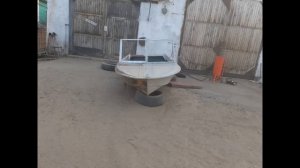 Пескоструем лодку!