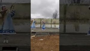 Хантыйский танец "Куренька" исполняет танцевальная группа "Ритмы Назыма"