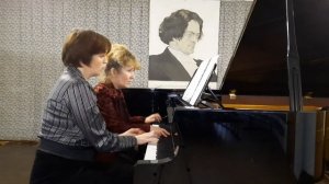 М. Минков "Старый рояль "/ Фортепианный дуэт : Ирина Туркова и Елена Ковалева.