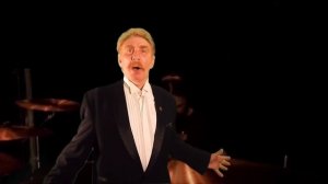 Не отводи свой взгляд, зас. арт. РФ. В.Пьянов, комп. народный арт. СССР Л.Лядова, стихи И.Головко