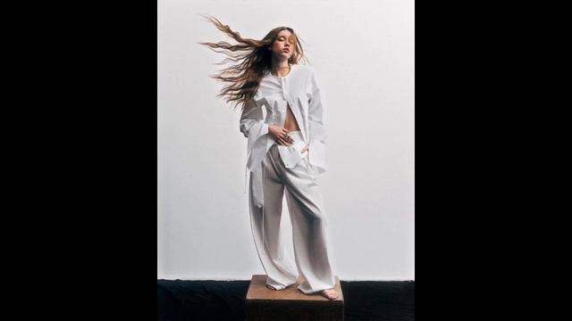 AFRA SARACOGLU AND MERT STAYED THEIR FRIEND'S HOUSE FOR A WHILE!!! смотреть онлайн