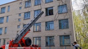 Пожарные провели учения в одном из учебных заведений в городе Новочебоксарск