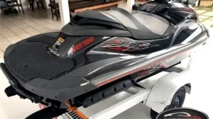 Jet Ski Yamaha FZR 1800 SHO – 2012 em Linhares - Giuberti Veículos