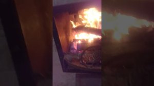 Из печи сделали камин.