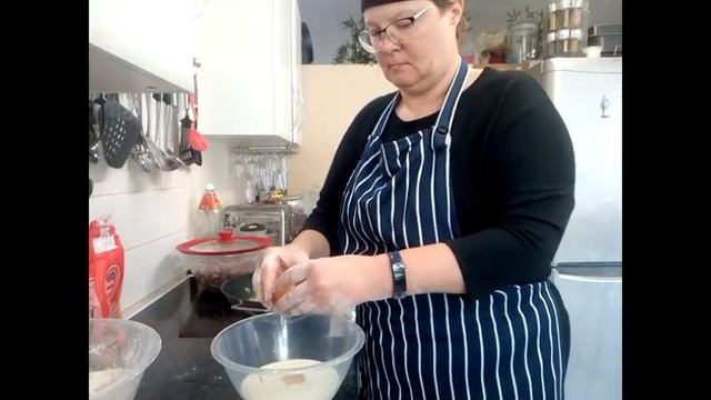 Настоящие караимские кибинай! Ну очень вкусно! смотреть онлайн