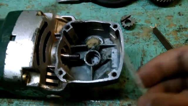 Ремонт болгарки DWT - 180 - SL смотреть онлайн