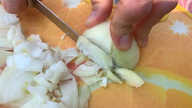 Сочная утка на сковороде! / Простой рецепт птицы с овощами!