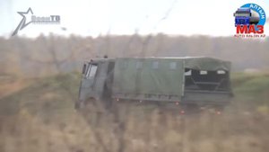 Экстремальное вождение военного бортового автомобиля МАЗ