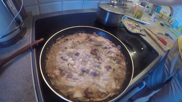 Морские гады в кокосовом молоке смотреть онлайн