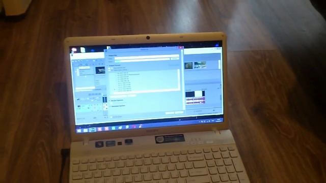 "ЛАЙФХАК"- Как я охлаждаю ноутбук в процессе создания роликов для канала!?! смотреть онлайн