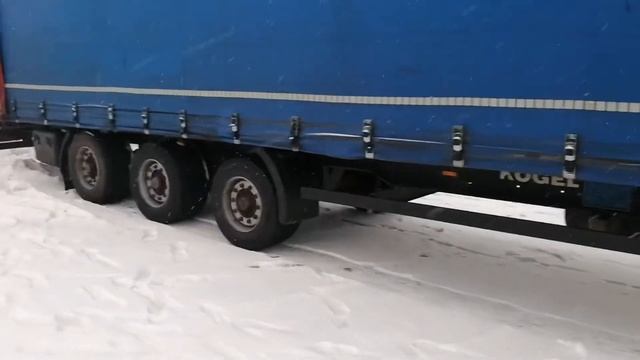 Поступил в продажу полуприцеп Koegel 2008 год Мега