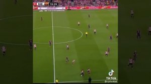 Это буквально один из моих любимых голов Лионеля Месси