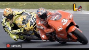 VALENTINO ROSSI vs MAX BIAGI ‼️ MOTOGP 2001